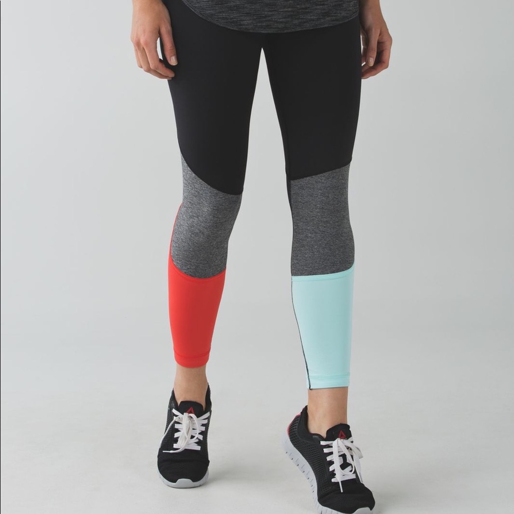 lululemon pedal to the medal 7/8 running tight